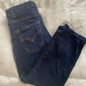 Child’s size 4t Levi’s.